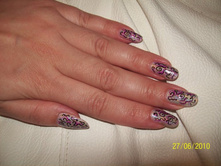 �������