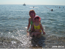 � � ������