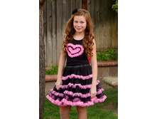 83561221_kaiyaeveblackhotpinkheartteenskirt2.jpg