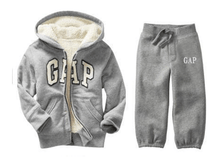 ����� ���