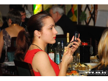 ����� ���