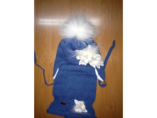 �������