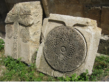 �������