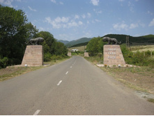 ����� � ����