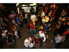 ����� ���