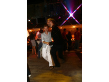 ���� � ����