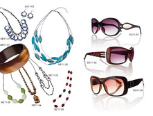 NECKLACES_SUNGLASSES.jpg