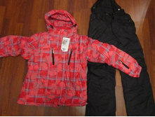 ������ ������ ������� �������� Kalborn �������. ������� M (42-44), L (44-46), XL (46-48), XXL (48-50), XXXL (50-52). ���� 4800 �.