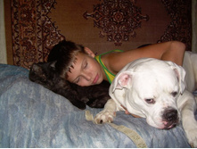 ����� ����