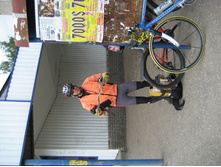 �������