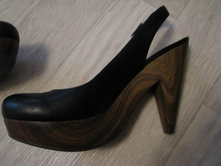 Jessica Simpson, �.9,5