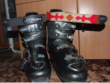 ����/�����