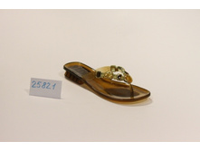 25821 BROWN