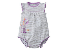 First Moments®  257,0�.