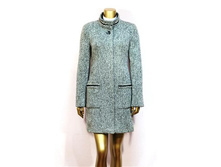 ������ 2200 �.