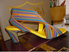 U*ni*ted N*u*de 64*31887*05S11