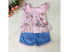 http://www.aliexpress.com/item/2013-Children-Clothing-Sets-H130110-4/735371563.html