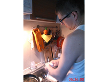 �������