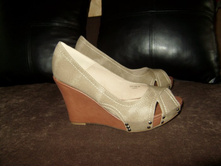 39������, 650���.  24,8��