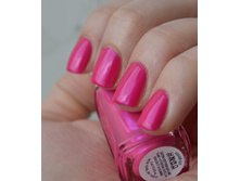 Essie Tour De Finance.jpg