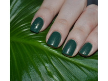 Essie 734 Going Incognito + As Gold As It Gets 2.jpg