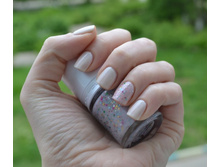OPI Funny Bunny + TM GS09.JPG