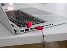 ���.����