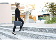 ���.����