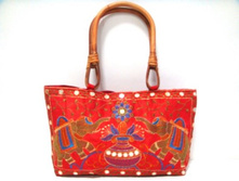 ����:  330.00 ���/��.