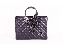 Chanel, �������, ���� 1 100�.