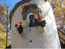 �������