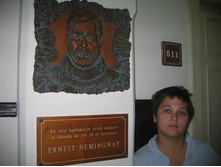 ����-����