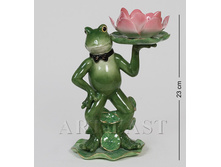 ����������. ���� 740 ���.