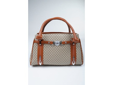 ����� ������� (36671513)  700,00 ���. 