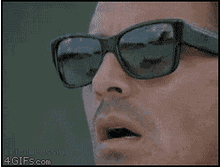tumblr_ltz4fn8VxB1qdlh1io1_r1_400.gif