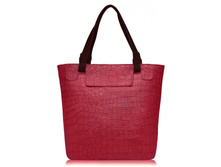 trendybags.ru-totem-red-fas.www_enl.jpg