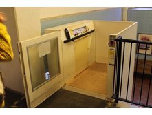 ���� � �����