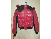 ������-�������