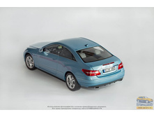 Norev Mercedes-Benz E500 Coupe. ������� 1:18