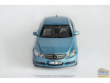 Norev Mercedes-Benz E500 Coupe. ������� 1:18
