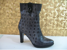 ��� � �������