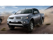 MITSUBISHI L-200.jpg