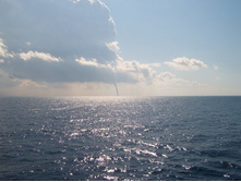 ����� ��