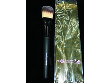 ����� ��� ������� 1760 ����: �.90.00 �������: 4662