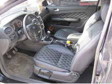 FORD FOCUS-2