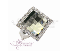 CAROLINE ������ � SWAROVSKI ELEMENTS.5570-3061-7016_569.00 ���