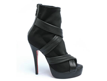 Christian Louboutin 059