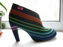 40�. � ���% 3042 ���