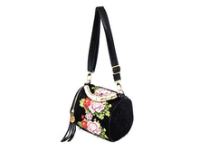 9029 black, 1280���.jpg