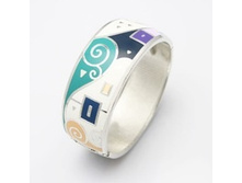 ������� 640�. ����� � �������